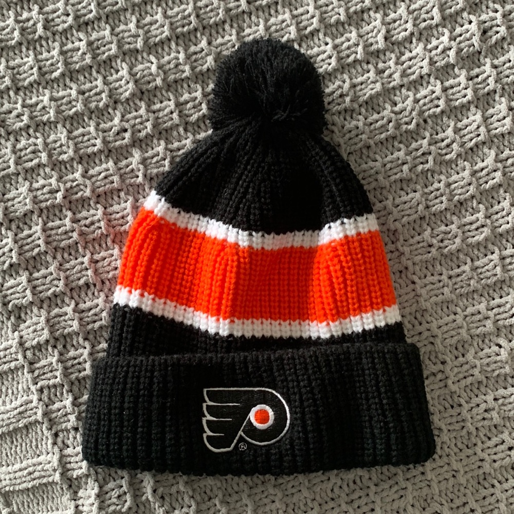 Flyers Beanie Adult
